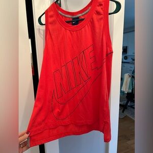 Ladies Nike muscle tee